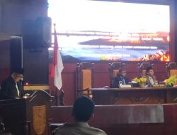 Ketua DPRD Hadiri Paripurna Nota Bupati 4 Naskah Raperda Kabupaten Probolinggo